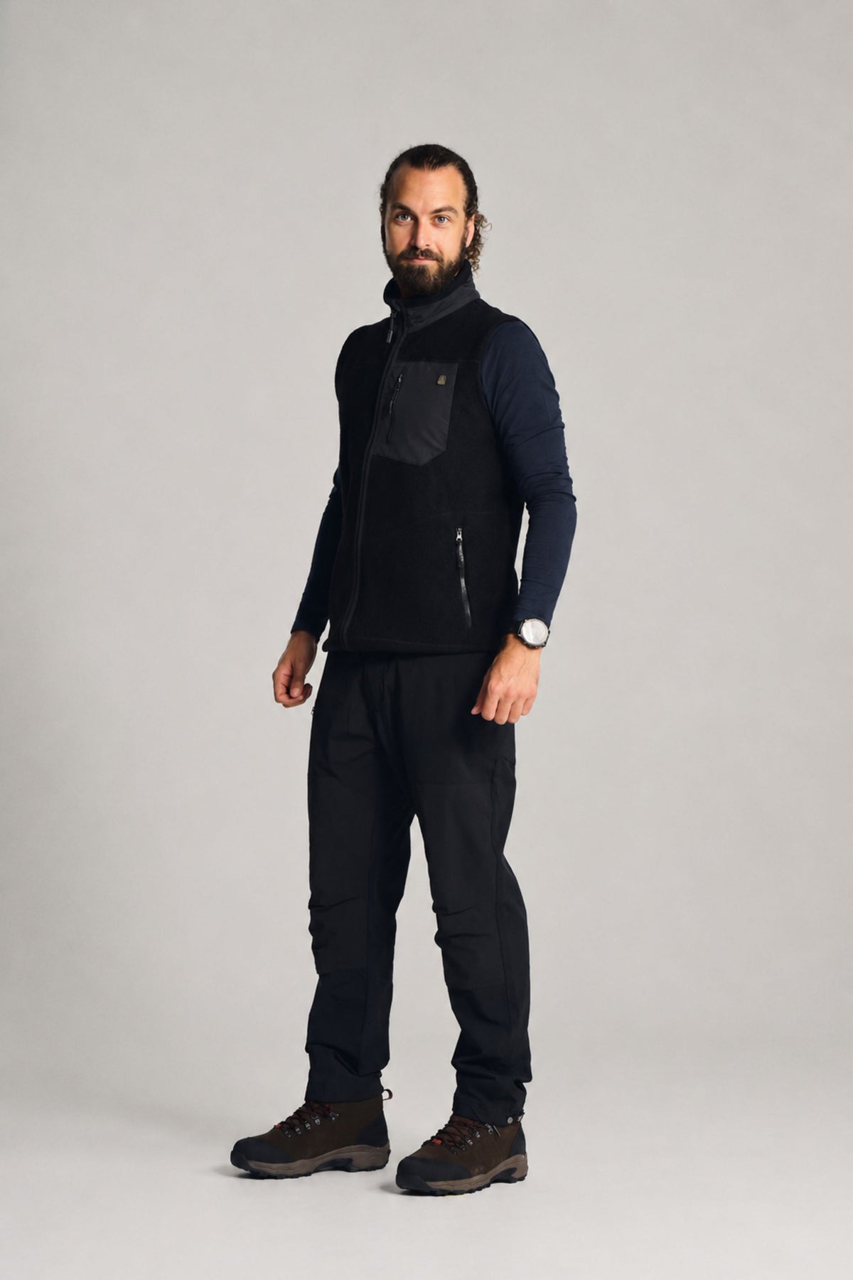Fløyen 345 Wool Vest Black