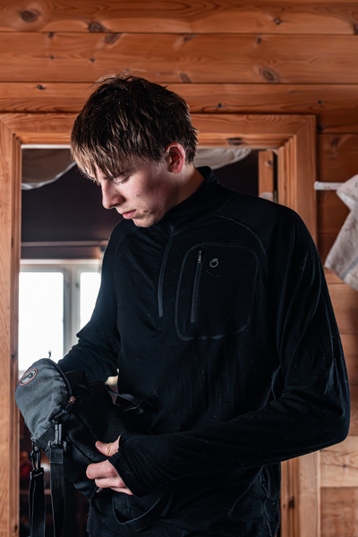 Alling Half Zip Black